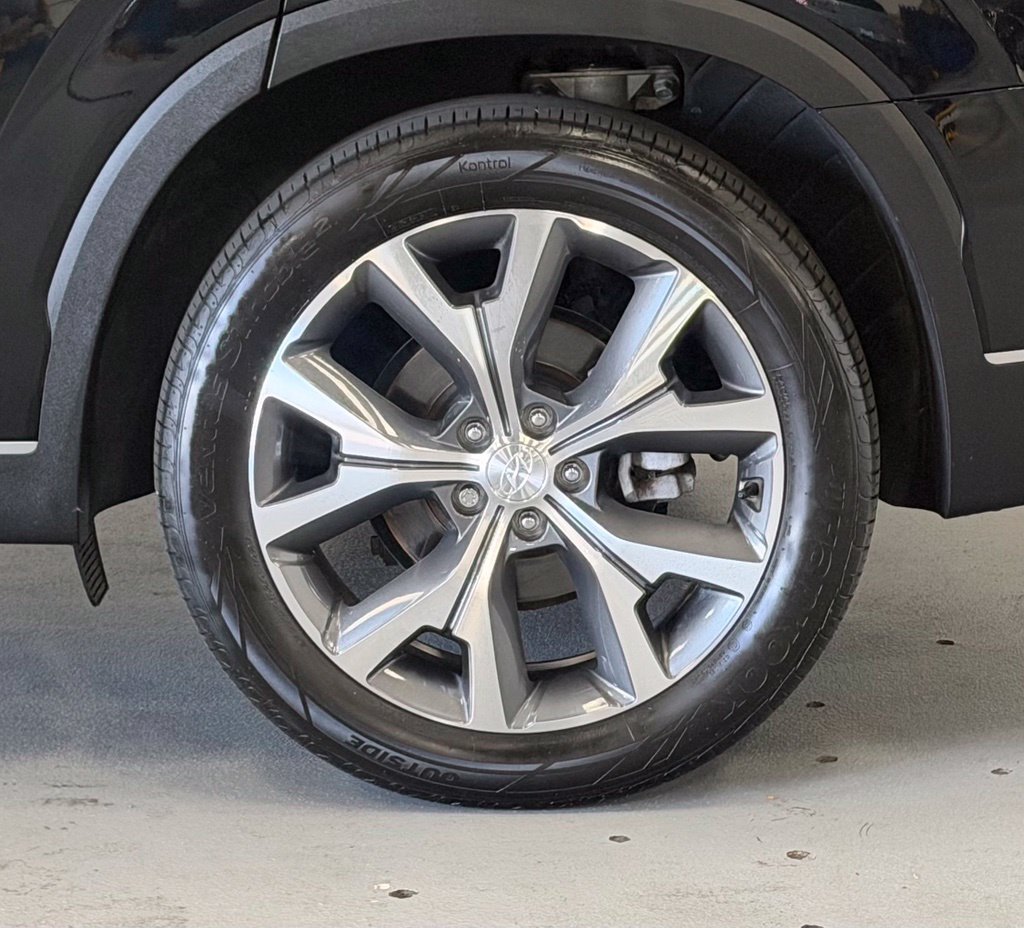 Used 2022 Hyundai Palisade SEL w/ Premium Package FWD image 8