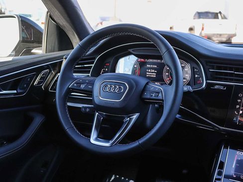 New 2026 Audi Q8 Prestige image 21