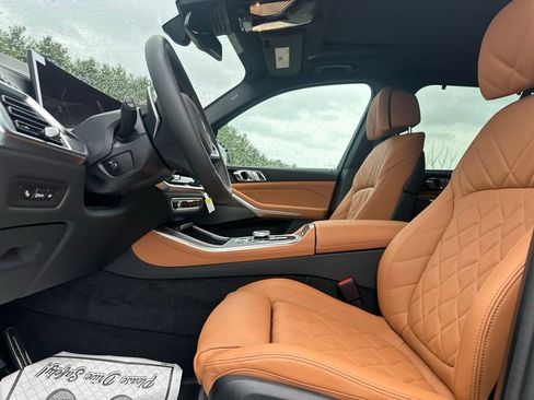 New 2026 BMW X5 M60i w/ Executive Package AWD/4WD image 14