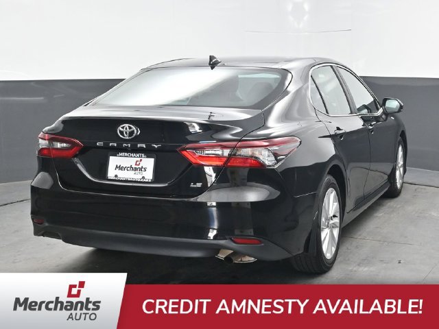 Used 2024 Toyota Camry LE FWD image 7