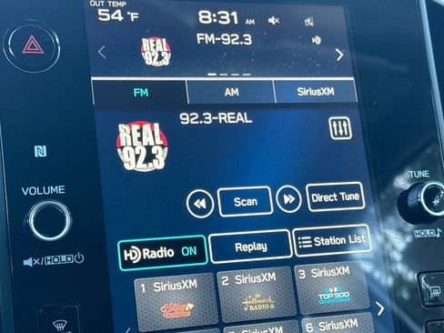 Certified 2025 Subaru Crosstrek 2.5i Limited w/ Crosstrek Mirror Package image 21