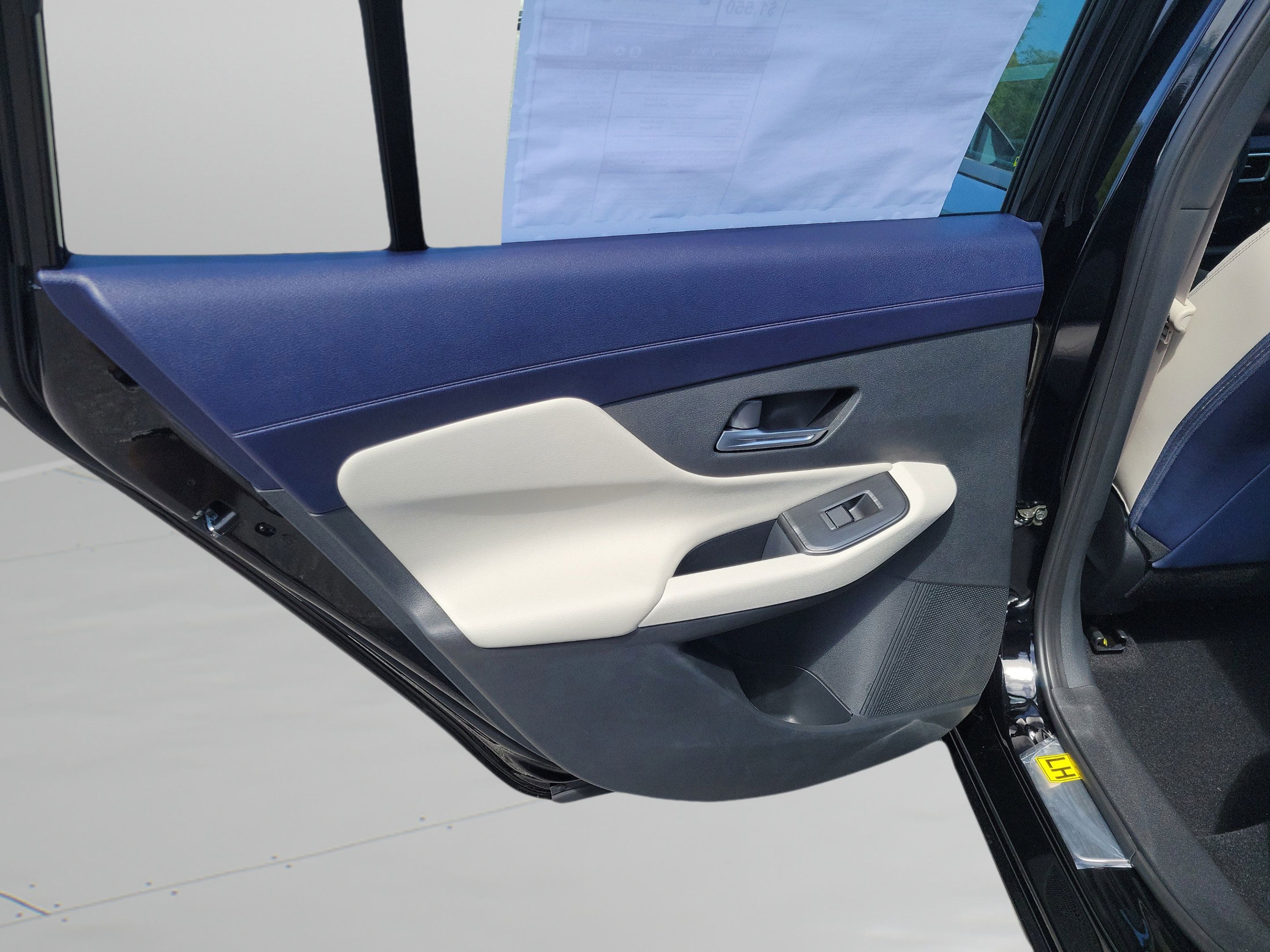 New 2026 Nissan Sentra SL w/ Floor Mat Package FWD image 9