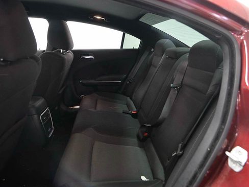 Used 2022 Dodge Charger SXT RWD image 10