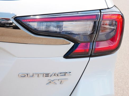 Used 2021 Subaru Outback Limited XT w/ Popular Package #2 AWD/4WD image 17