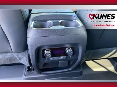 New 2026 Buick Enclave Avenir w/ Super Cruise Package FWD image 37