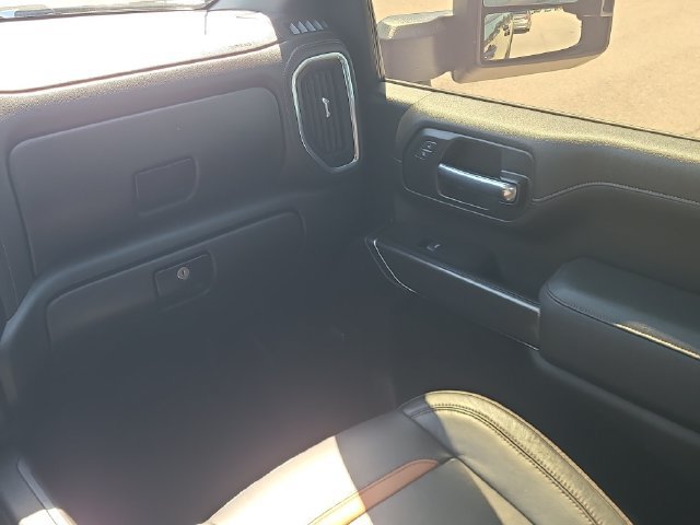 Used 2023 GMC Sierra 2500 AT4 w/ AT4 Premium Plus Package AWD/4WD image 13