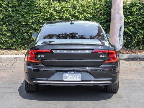 Used 2023 Volvo S90 B6 Plus AWD/4WD image 7