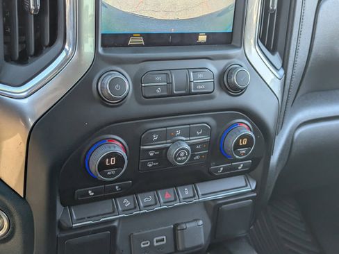 Used 2022 Chevrolet Silverado 1500 RST w/ Z71 Off-Road Package image 29