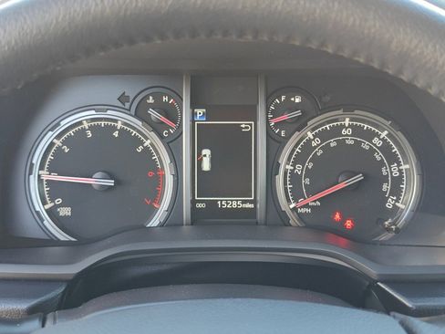 Used 2024 Toyota 4Runner TRD Off-Road Premium image 13