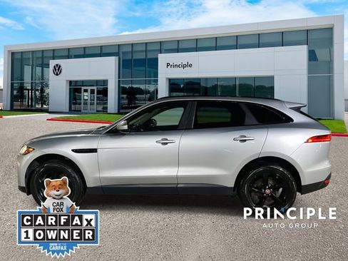 Used 2020 Jaguar F-PACE Premium image 7