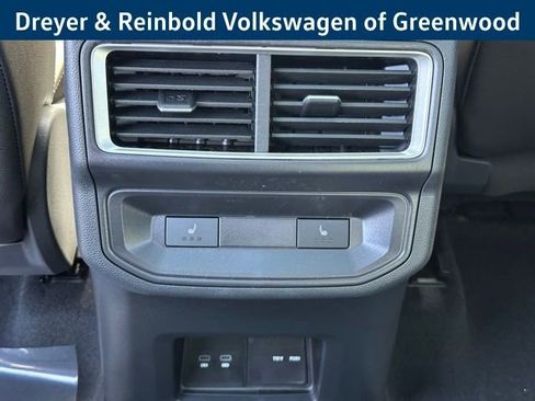 New 2026 Volkswagen Atlas Cross Sport SEL Premium R-Line AWD/4WD image 29