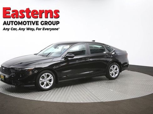 Used 2025 Honda Accord LX image 56