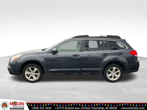 Used 2013 Subaru Outback 2.5i Premium image 2