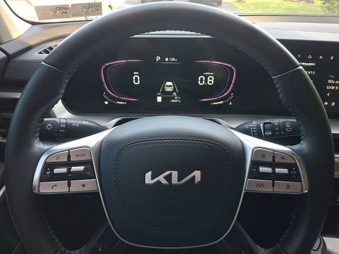 Used 2023 Kia Telluride S w/ S Sunroof Package AWD/4WD image 13