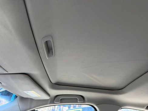 Used 2013 Acura ILX Hybrid w/ Technology Package image 12