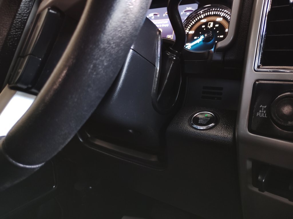 Used 2019 Ford F250 Lariat w/ Lariat Ultimate Package AWD/4WD image 31
