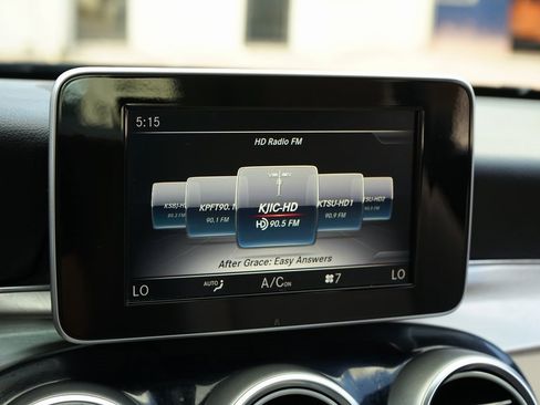 Used 2018 Mercedes-Benz C 300 Coupe image 5