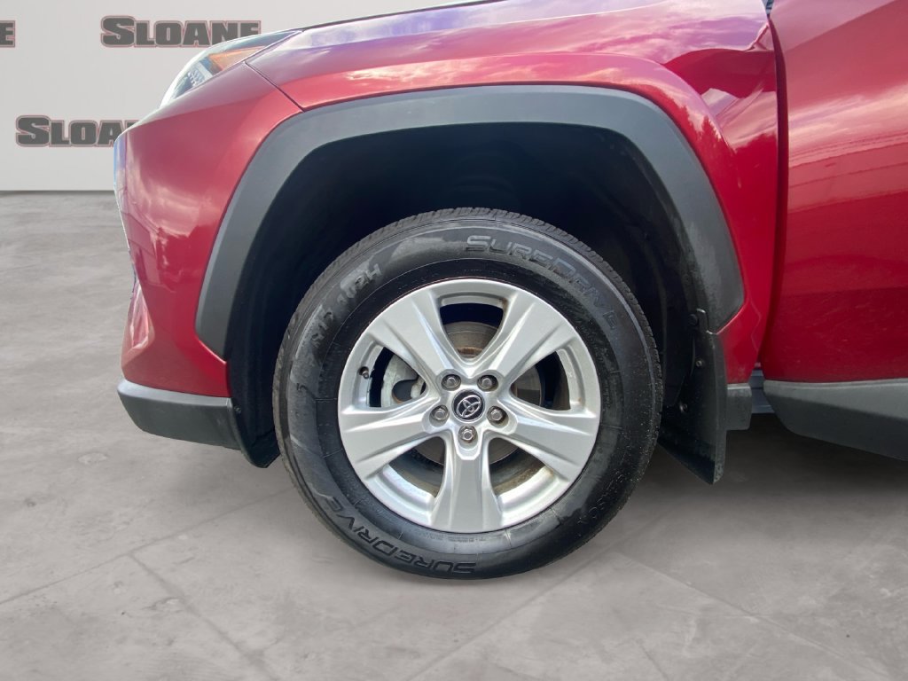 Used 2020 Toyota RAV4 XLE w/ Convenience Package AWD/4WD image 14