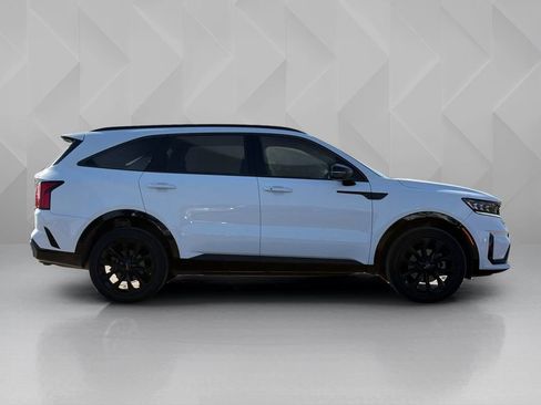 Certified 2022 Kia Sorento SX AWD/4WD image 4