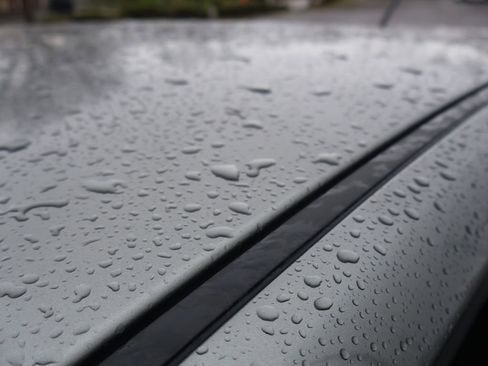 Used 2013 Chrysler 200 Touring w/ S Exterior Appearance Pkg image 33