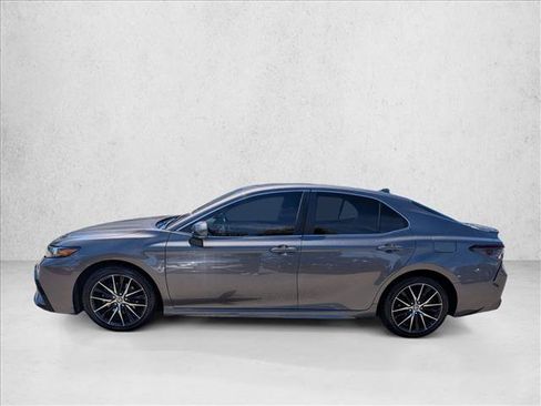 Certified 2023 Toyota Camry SE FWD image 9