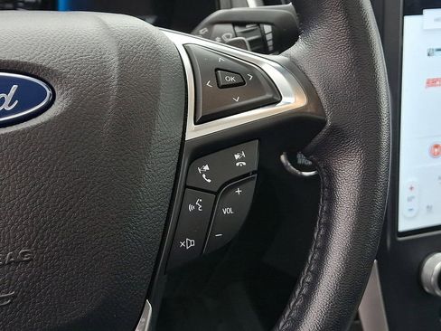 Used 2023 Ford Edge SEL AWD/4WD image 23