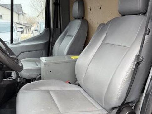 Used 2017 Ford Transit 250 250 3dr LWB Medium Roof Cargo image 13