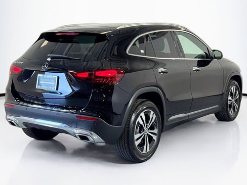 Certified 2025 Mercedes-Benz GLA 250 image 5