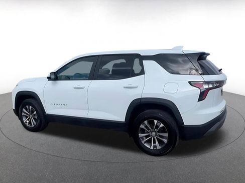 Used 2025 Chevrolet Equinox LT image 10