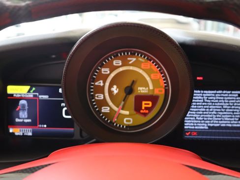 Used 2023 Ferrari F8 Tributo RWD image 15