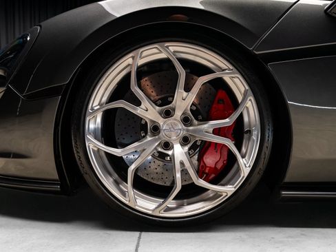 Used 2017 McLaren 570S Coupe RWD image 3