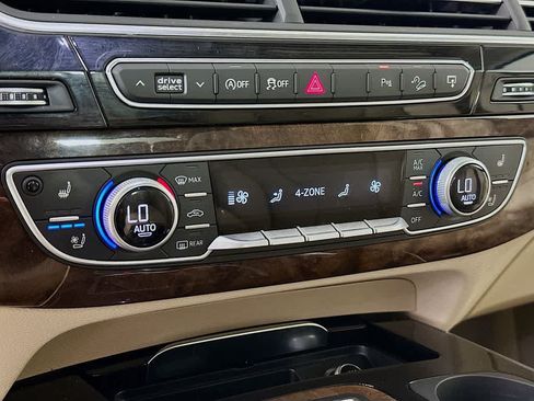 Used 2017 Audi Q7 3.0T Prestige AWD/4WD image 18