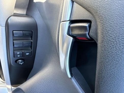 Certified 2024 Toyota Camry SE image 8