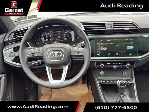 New 2025 Audi Q3 2.0T Premium image 11