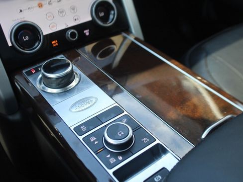 Used 2021 Land Rover Range Rover Westminster Edition image 21