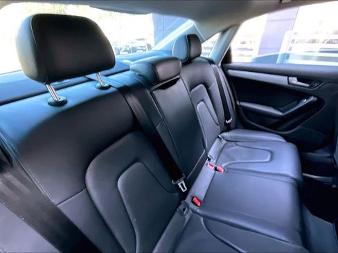 Used 2013 Audi A4 2.0T Premium w/ Convenience Pkg image 19