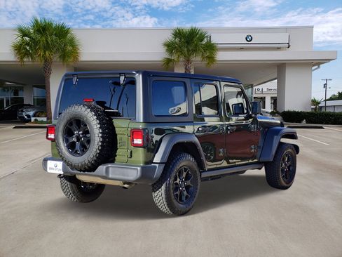 Used 2022 Jeep Wrangler Unlimited Willys image 4