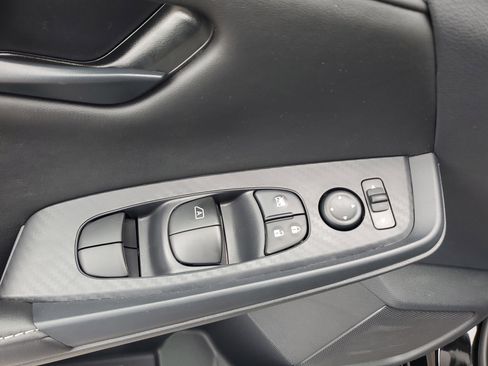 New 2025 Nissan Sentra S image 18