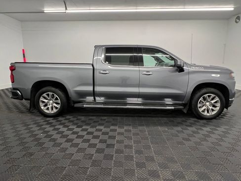 Used 2022 Chevrolet Silverado 1500 High Country w/ Technology Package image 7