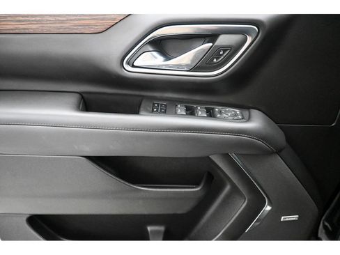 Used 2023 Chevrolet Tahoe High Country AWD/4WD image 10