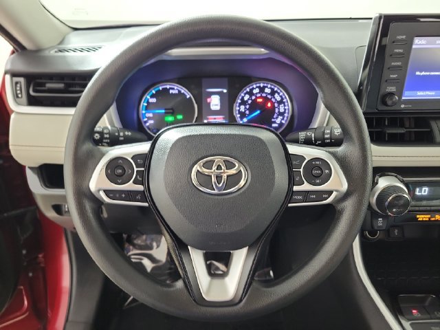 Used 2021 Toyota RAV4 XLE AWD/4WD image 26