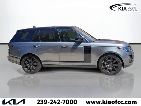 Used 2018 Land Rover Range Rover HSE AWD/4WD image 2