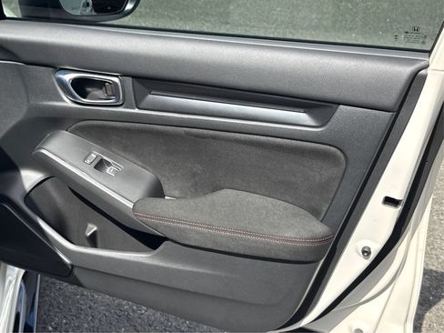 Used 2023 Honda Civic Type R image 19