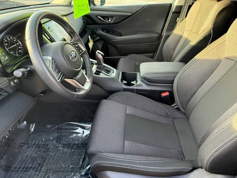 Certified 2025 Subaru Outback Premium w/ Popular Package #1A image 13