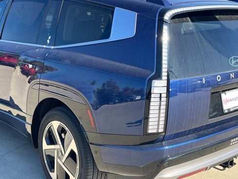 New 2026 Hyundai Ioniq 9 Limited image 12