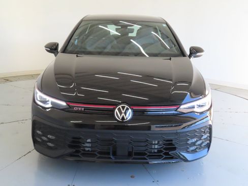 New 2026 Volkswagen GTI SE FWD image 9