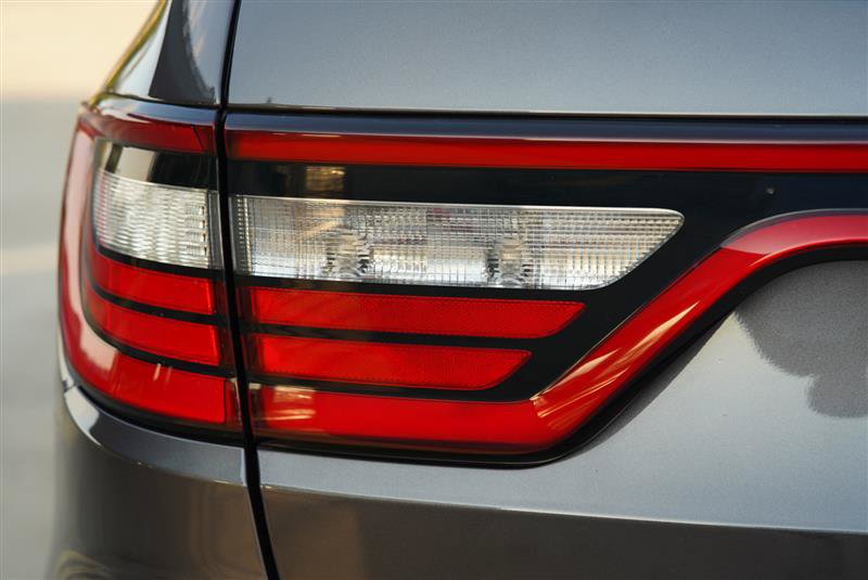 Used 2018 Dodge Durango R/T w/ Blacktop Package AWD/4WD image 41