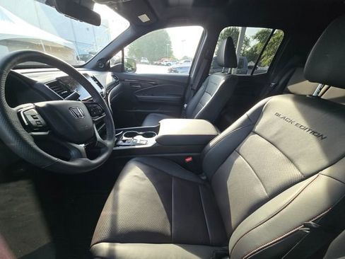 Used 2024 Honda Ridgeline Black Edition image 6