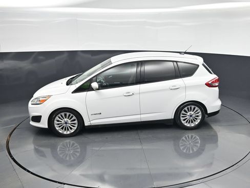 Used 2017 Ford C-MAX SE FWD image 39