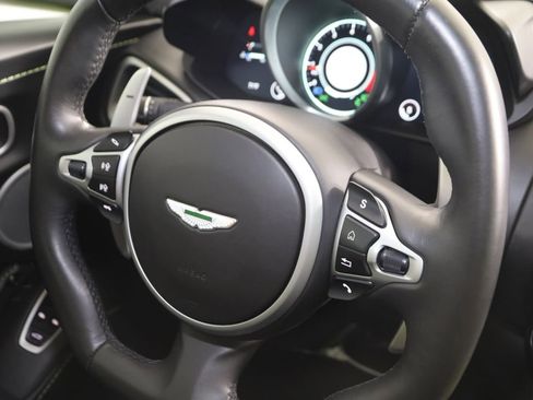 Used 2019 Aston Martin V8 Vantage Coupe RWD image 58